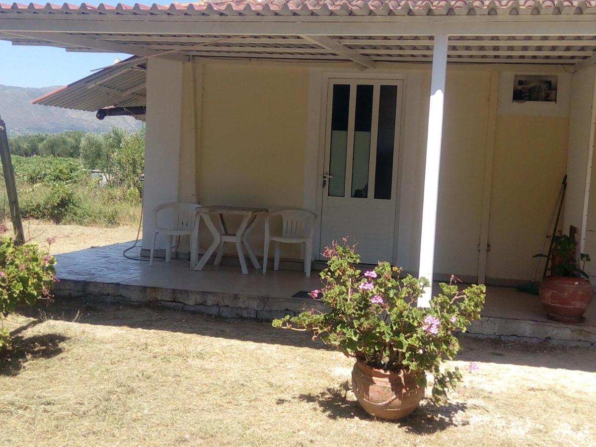 Kalipádhon Agia Marina Studios, B מראה חיצוני תמונה